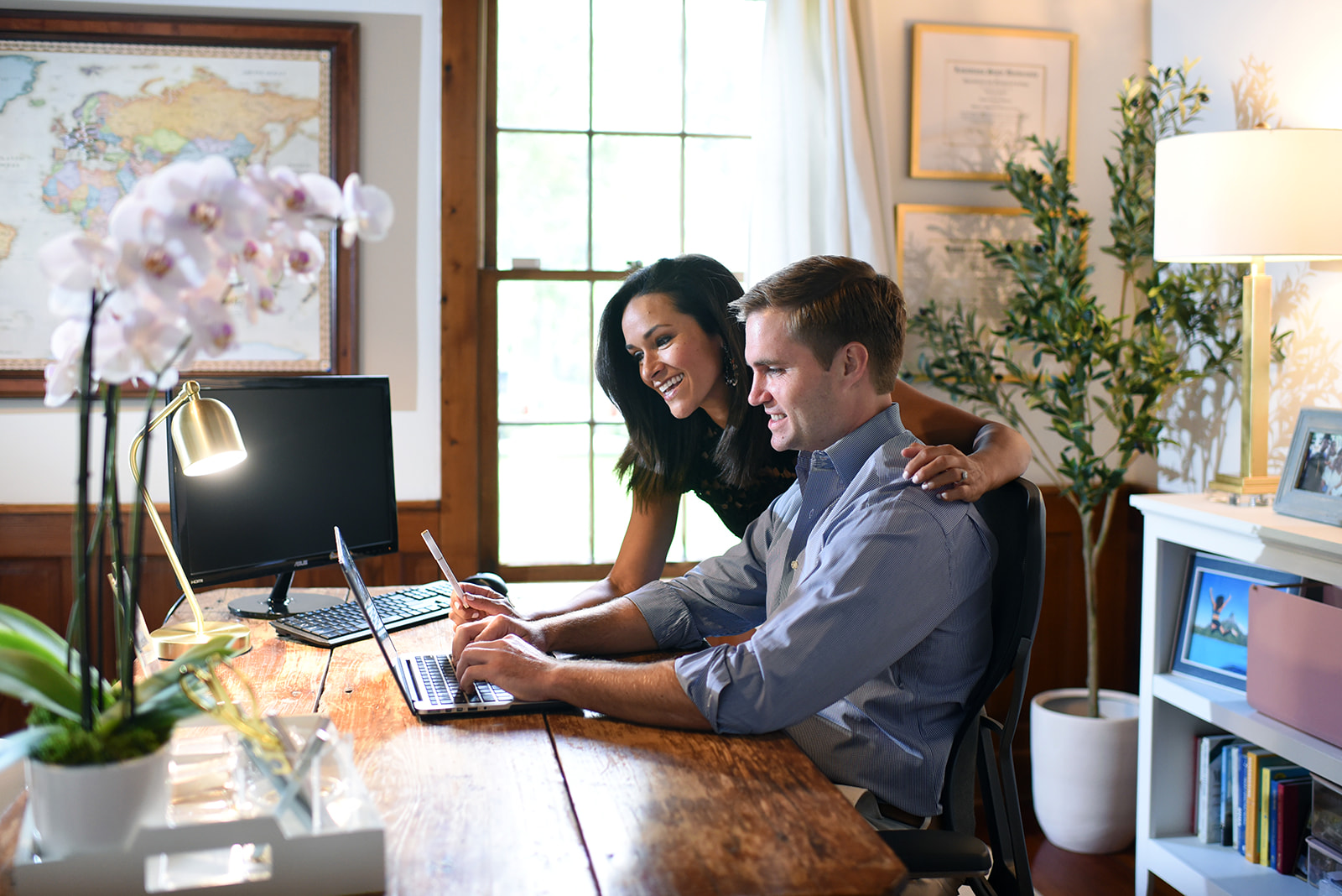 Ryan and Laney King LSU alumni, Ryan and Laney King, created a guidebook to help app creators
