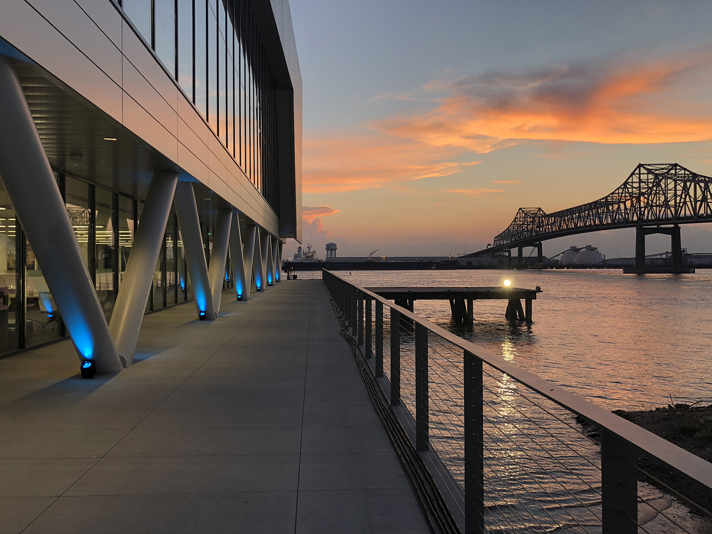 estuary overlooking mississippi river estuary overlooking mississippi river